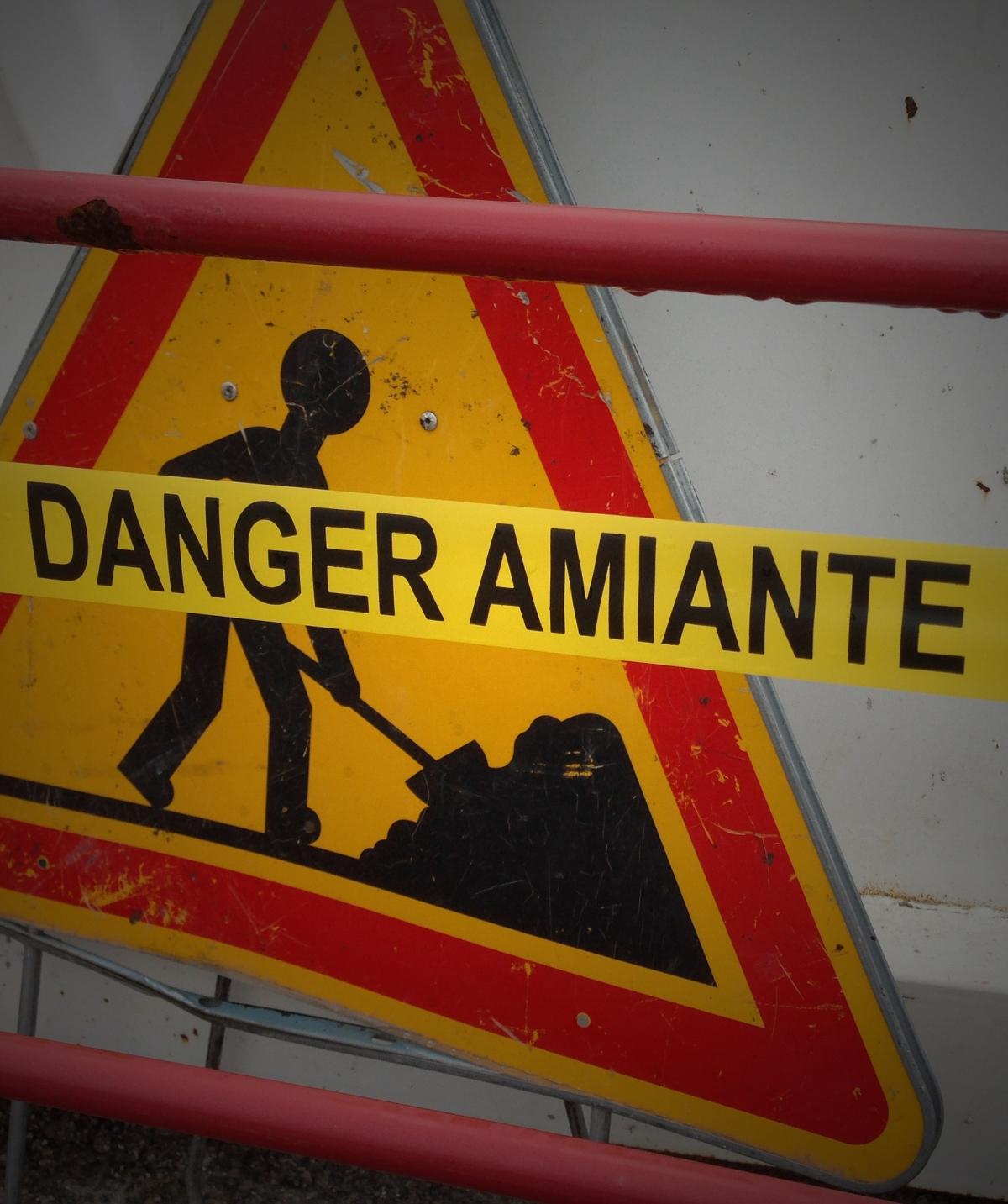 Casos de afectados por amianto en Petronor