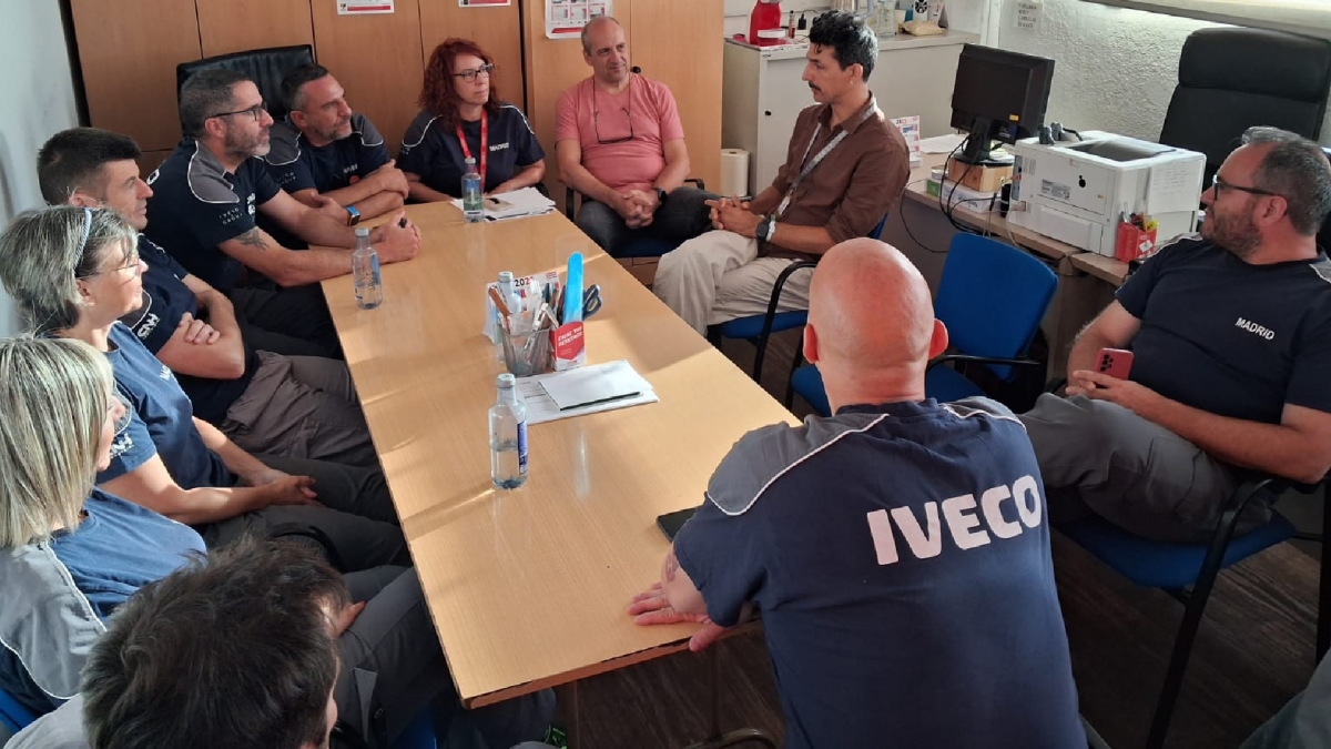 Visita del Secretario Genera Alfredo Villafranca a Iveco Madrid